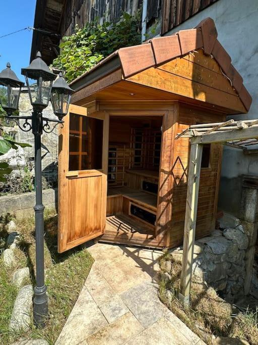 Gite De La Chouette Thyez Exterior foto